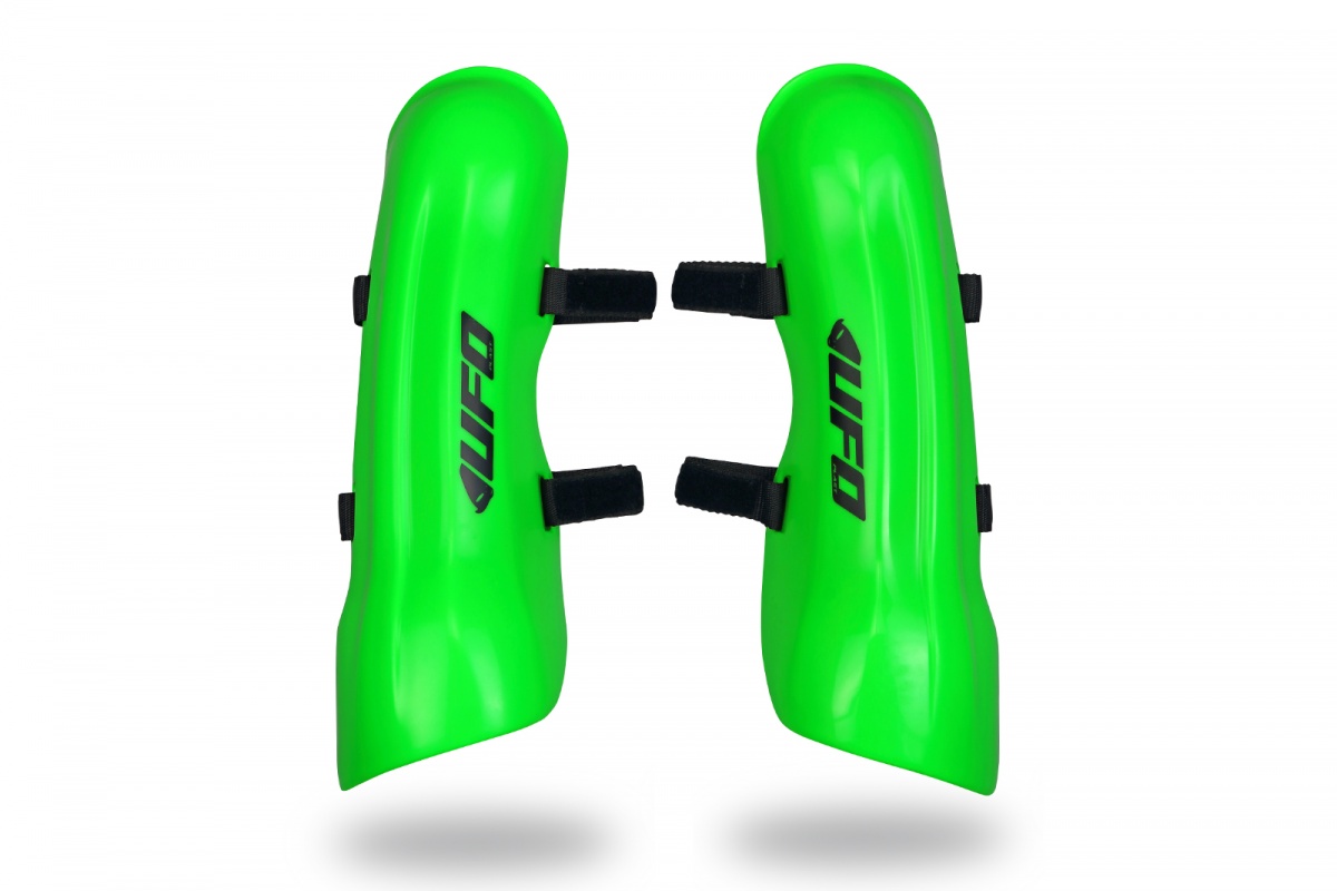 Ski e snowboard shin guard Slalom black - Snow - SK09122-K - UFO Plast